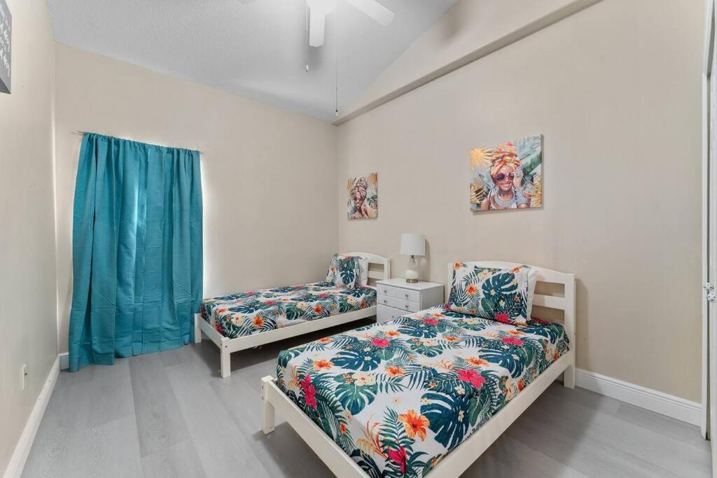 Poolside Orlando Oasis Villa Luaran gambar